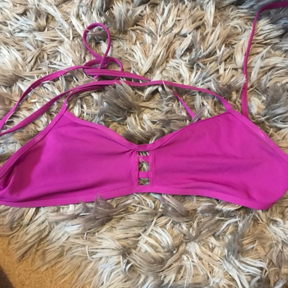 Jolyn tomcat Top